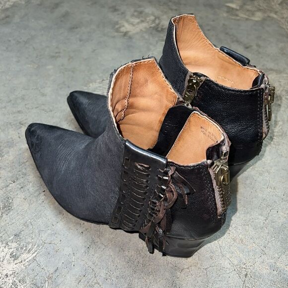 A.S 98 charcoal and black textured ankle boots with side fringe western style - Picture 5 of 8